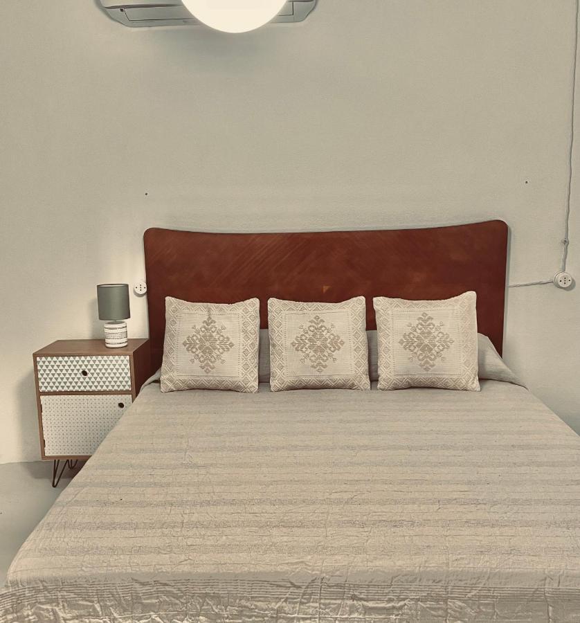 Tierra Guesthouse Olbia Esterno foto