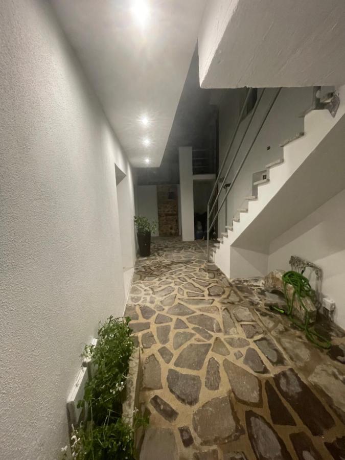 Tierra Guesthouse Olbia Esterno foto